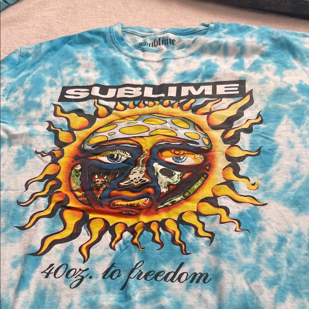 Sublime Men’s Blue Tie-Dye Sun Graphic Short Sleeve Tee